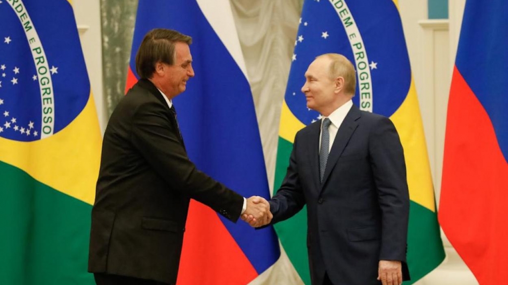 Putin gjen “shpëtim” te Brazili, Bolsonaro: Jemi afër marrëveshjes për të blerë naftë më të lirë nga Rusia