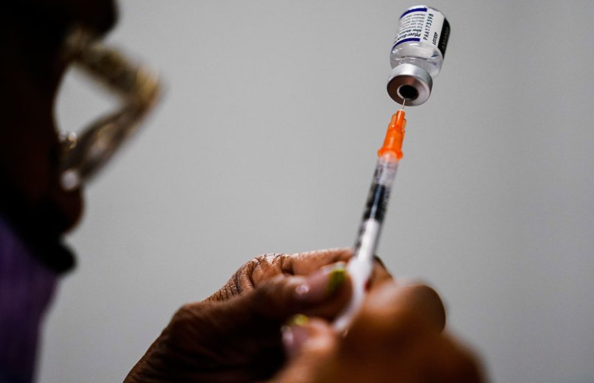 BE rekomandon dozën e katërt të vaksinës anti-Covid për moshat mbi 60 vjeç