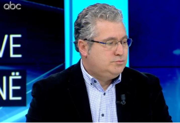 Çifti i çuditshëm shqiptaro-maqedon/ Na duan bashkë që të na lenë jashtë?!
