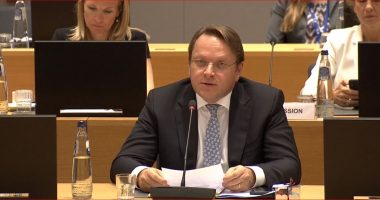 Dita e “dasmës” evropiane, Varhelyi: Lufta kundër korrupsionit dhe krimit të organizuar janë për tu lavdëruar