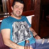 FOTOT/ Vrau babë e birë pa mëshirë në Athinë, si u bë “shoshë” me plumba nga policia shqiptari, dëshmitarët: Gjuante si i tërbuar