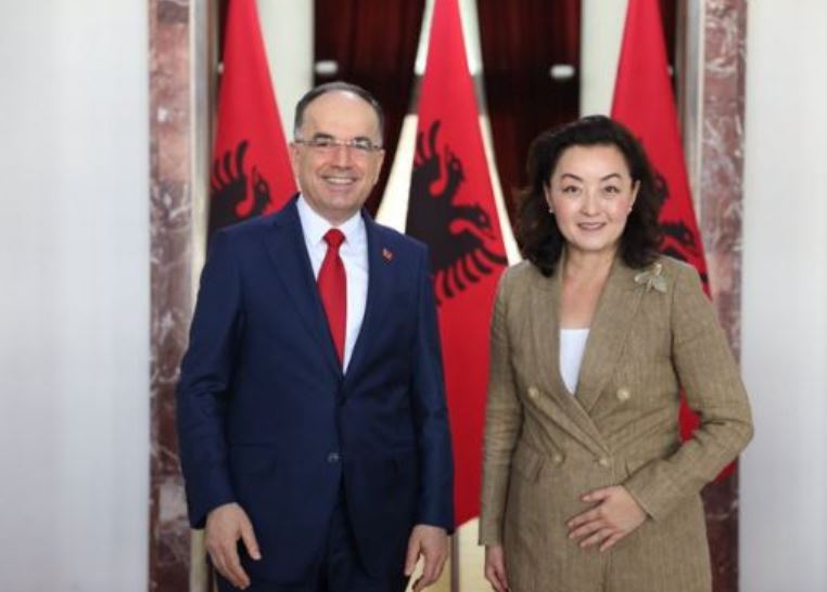 Sapo mori detyrë, Begaj takon Yuri Kim: Partneriteti Shqipëri-SHBA i vlefshëm për forcimin e demokracisë