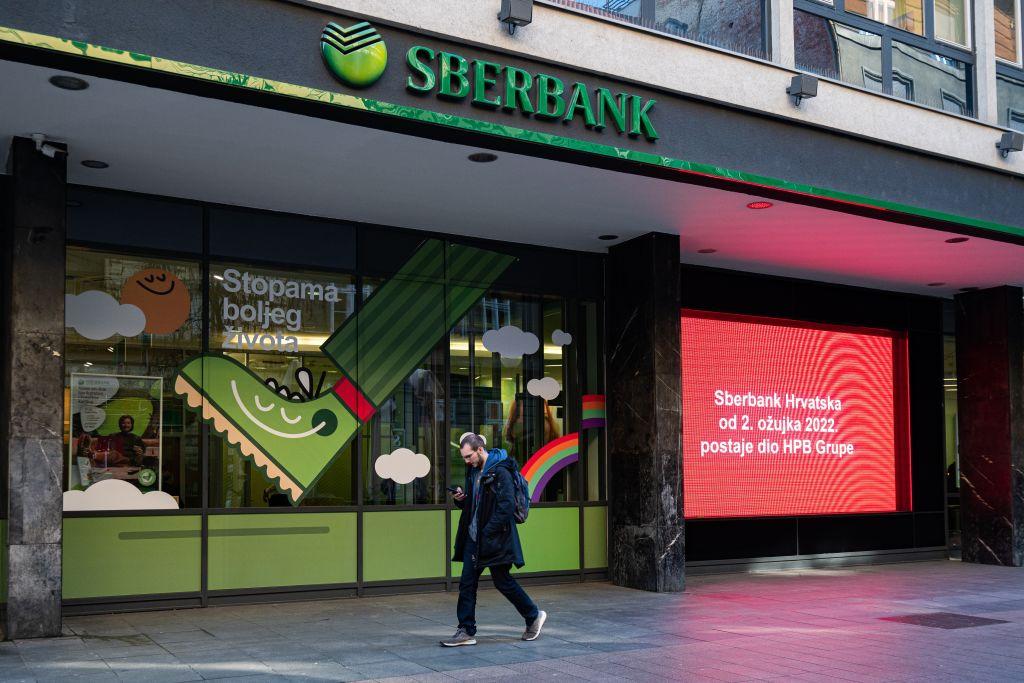 BE vendos bankën më të madhe ruse Sberbank në listën e sanksioneve