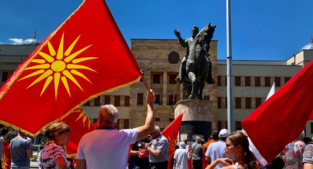 Propozimi francez del në Kuvendin e Maqedonisë se Veriut, opozita proteston