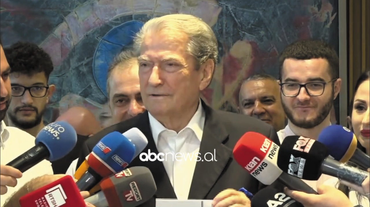 Nesër protesta para Kryeministrisë, paralajmërimi i Berishës për Policinë: Mos provokoni