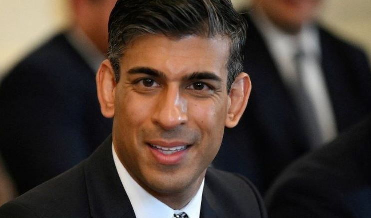 Rishi Sunak fiton raundin e parë të votimit për të marrë drejtimin e Partisë Konservatore në Britaninë e Madhe