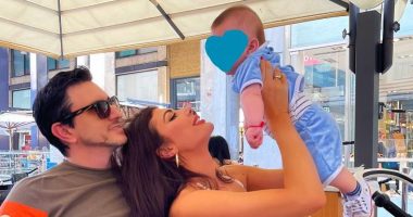 FOTO/Kujt i ngjan? Angela Martini prezanton për herë të parë portretin e djalit