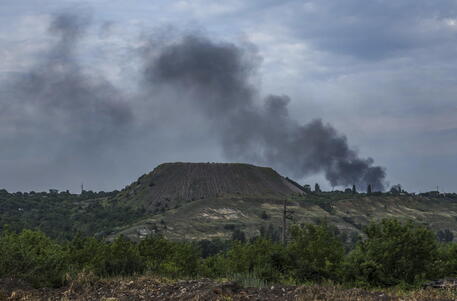 Ukraina bombardon bazën e trupave ruse në Melitopol