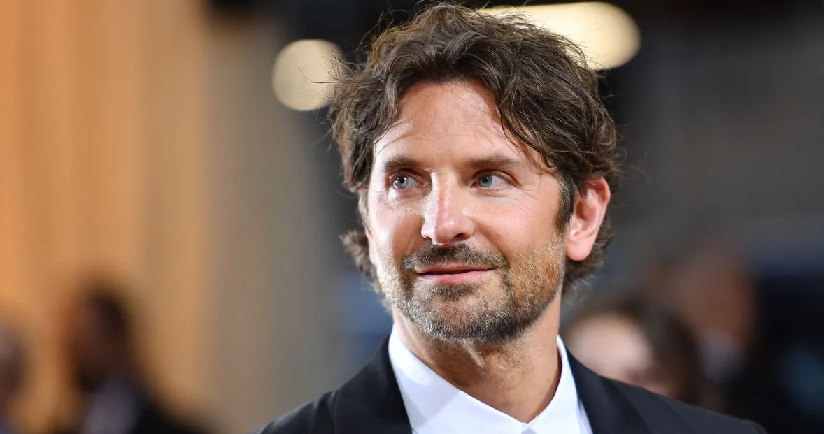 Zbulohet romanca e re, Bradley Cooper në një lidhje me ish gruan e politikanit të njohur