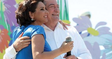 Dikur këndonte në mitingjet e Berishës, Çiljeta do të performojë në koncertin e socialistëve në 28 korrik