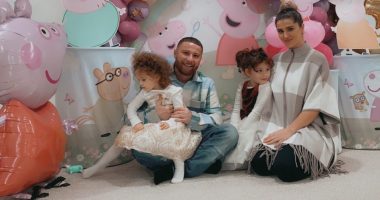 Festojnë 10 vite bashkë, partnerja e Lyrical Son bën dedikimin më romantik