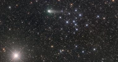 Kometa gjigante kalon afër Tokës javën e ardhshme, mjafton një teleskop i vogël për ta parë