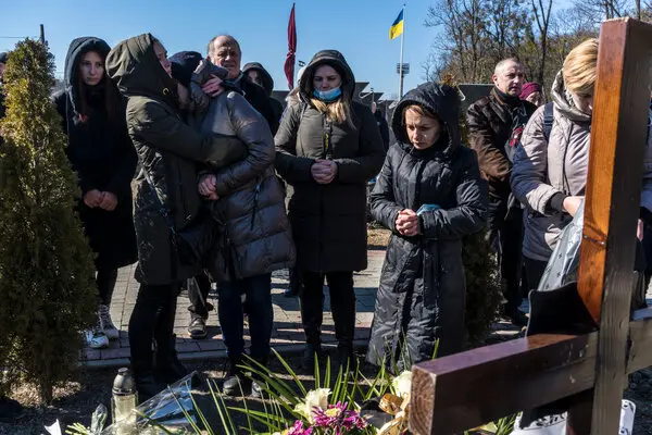 Tortura dhe goditje me elektroshok, Human Rights Watch akuzon Rusinë për krime lufte në Ukrainë