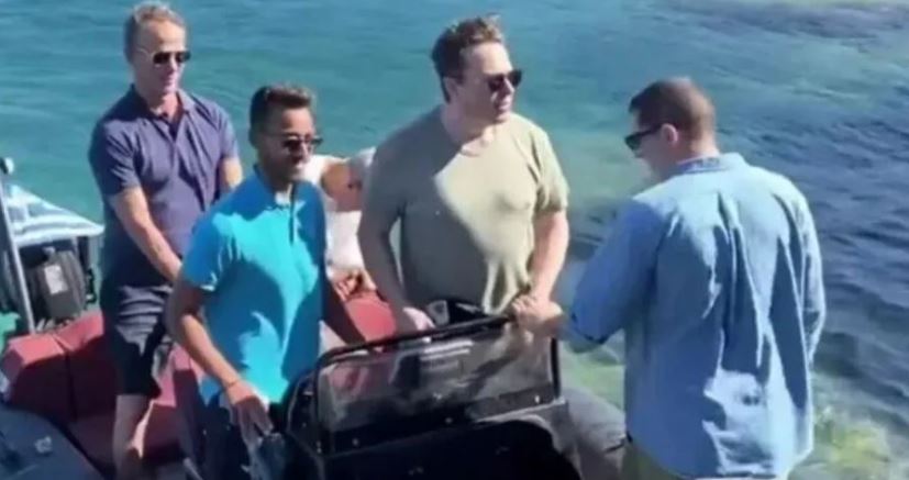 Elon Musk vjen në Greqinë fqinje, miliarderi i Tesla-s zgjedh Mykonosin për pushime