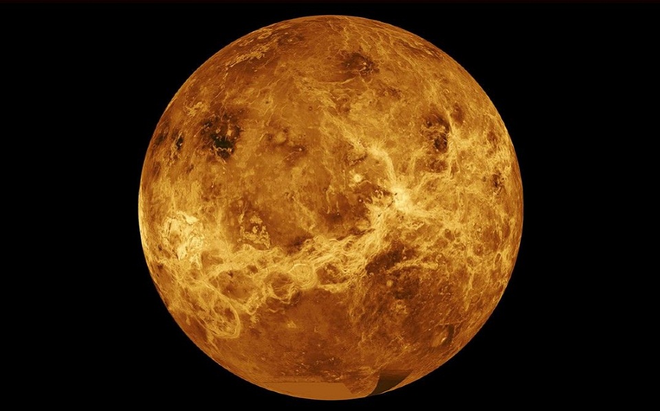 Kina dëshiron të dërgojë një mision hapësinor pa pilot në Venus