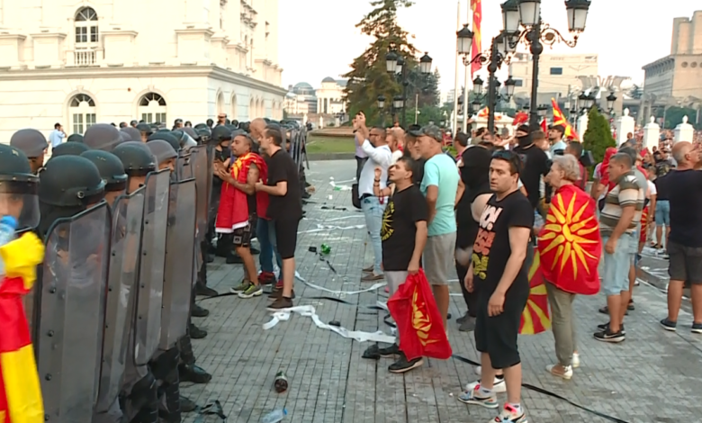 Kundërshtohet propozimi francez, sërish protestë në Shkup