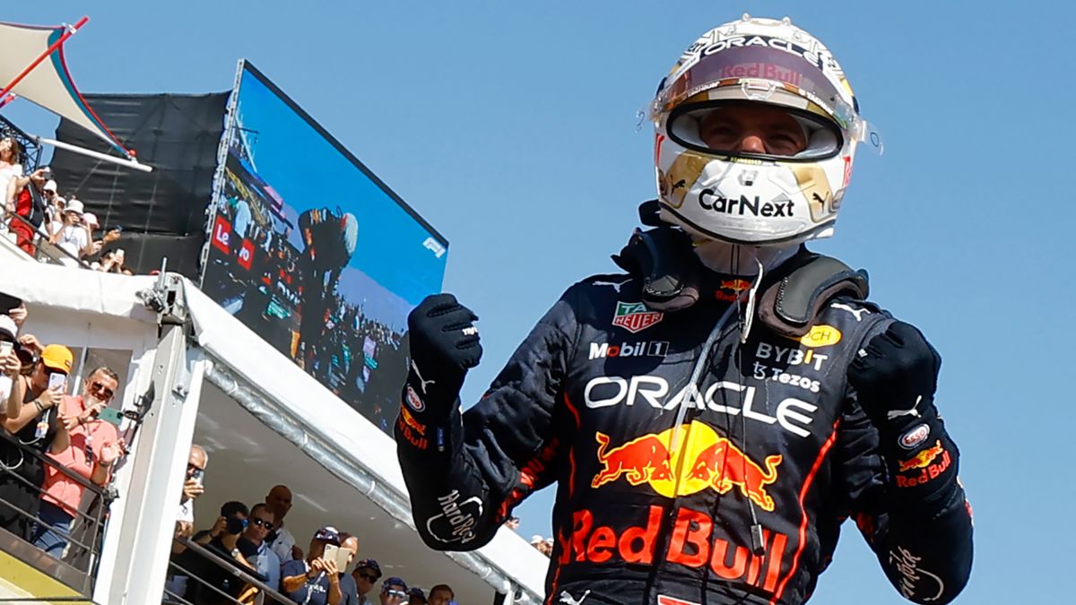 Titulli kampion çështje kohe për Max Verstappen, Hamilton i katërti