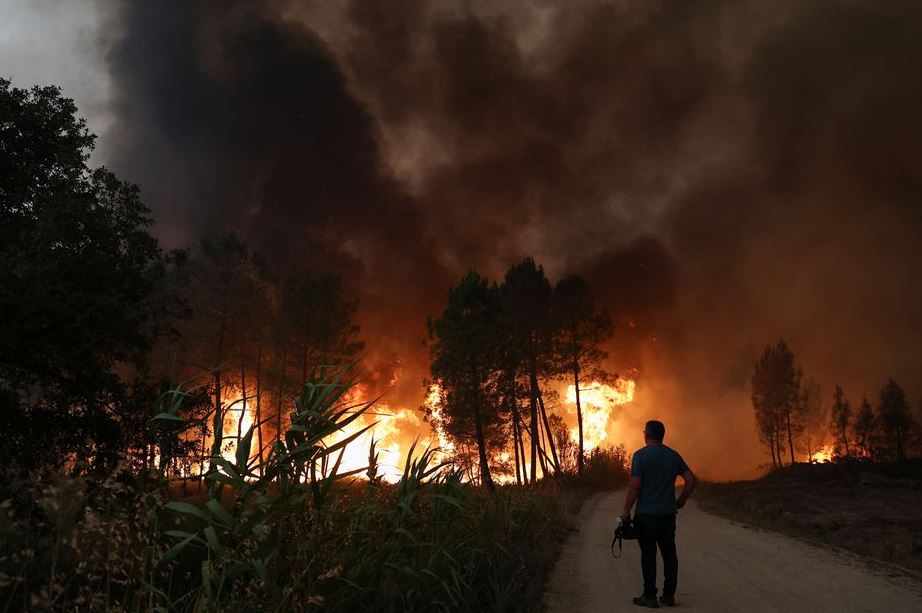 Spanja dhe Portugalia goditen nga i nxehti, evakuohen qindra banorë nga zjarret