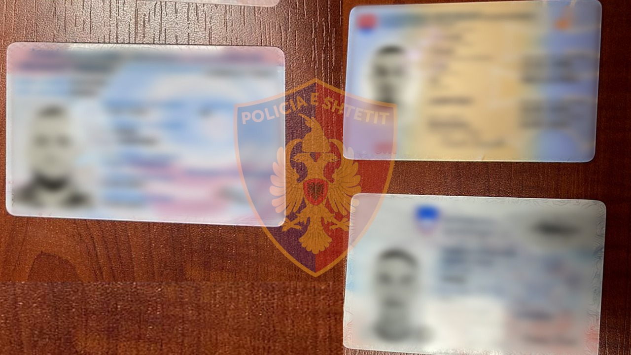 Qarkullonte me 3 karta identiteti, arrestohet 27-vjeçari në Tiranë