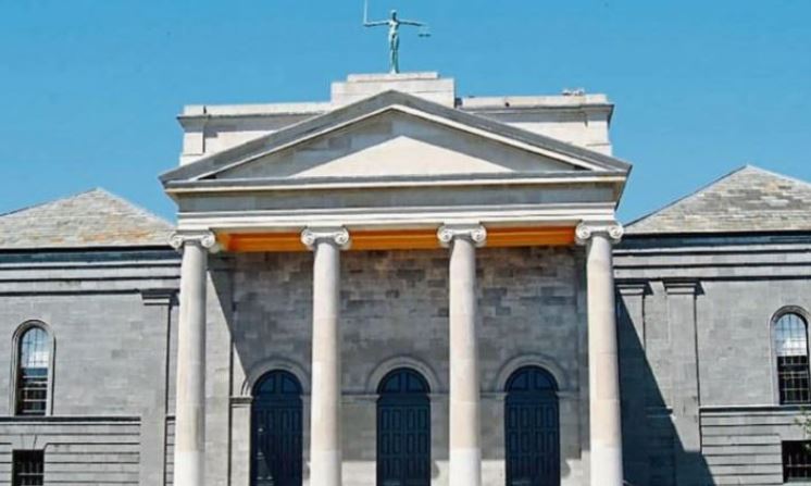 EMRAT/ Gjykata irlandeze lë në burg dy shqiptarët e arrestuar për posedim lëndësh narkotike