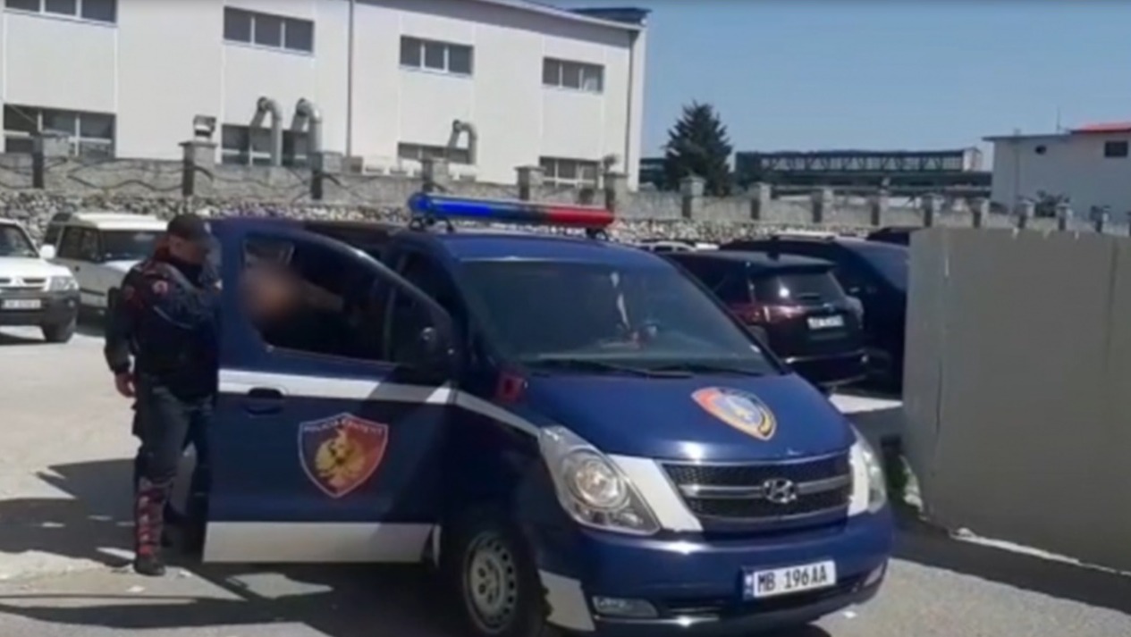 Drejt Malit të Zi me ekstazi dhe ketaminë, arrestohen 4 persona në kufi, çfarë u gjeti policia