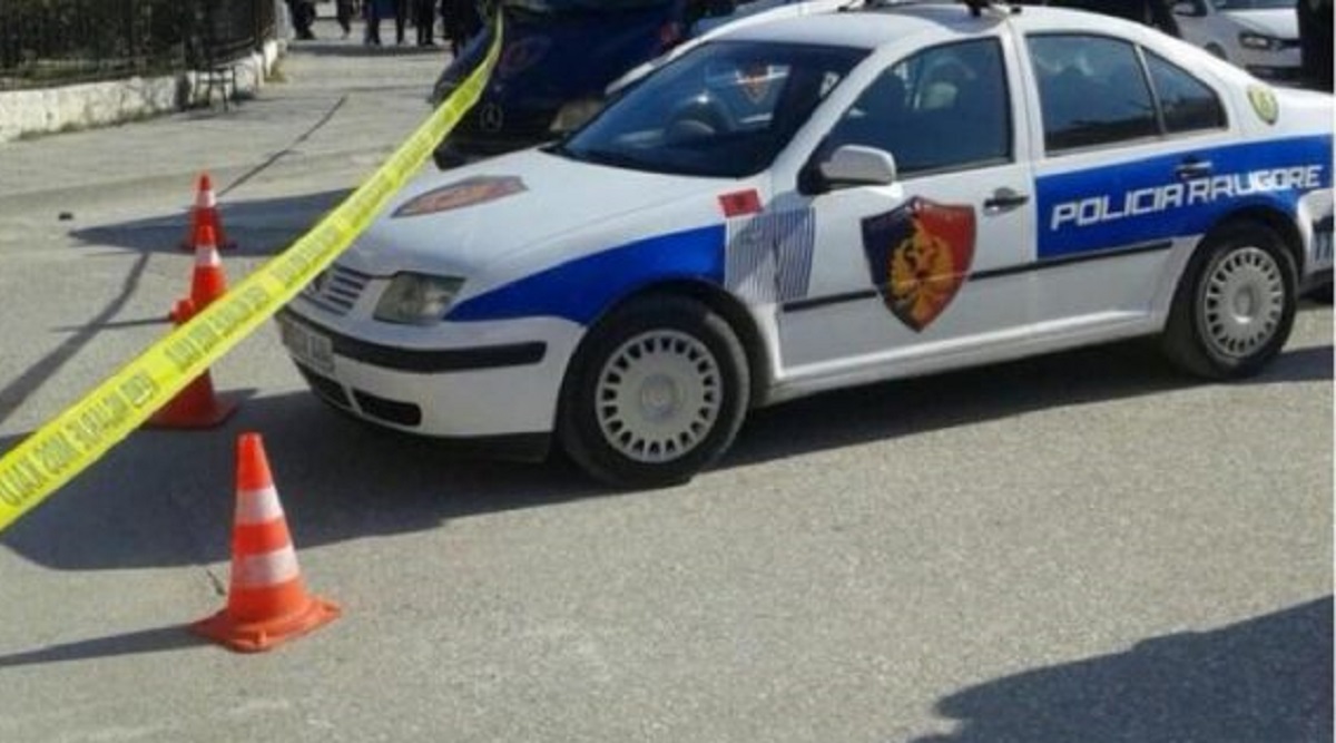 Aksident në aksin Korçë-Pogradec, dy të lënduar