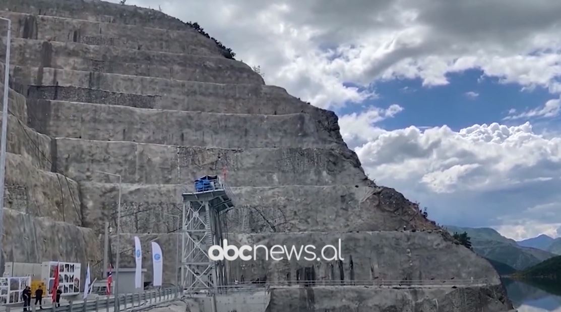 Energjia kap nivele rekord ne bursa, Shqipëria anulon blerjen