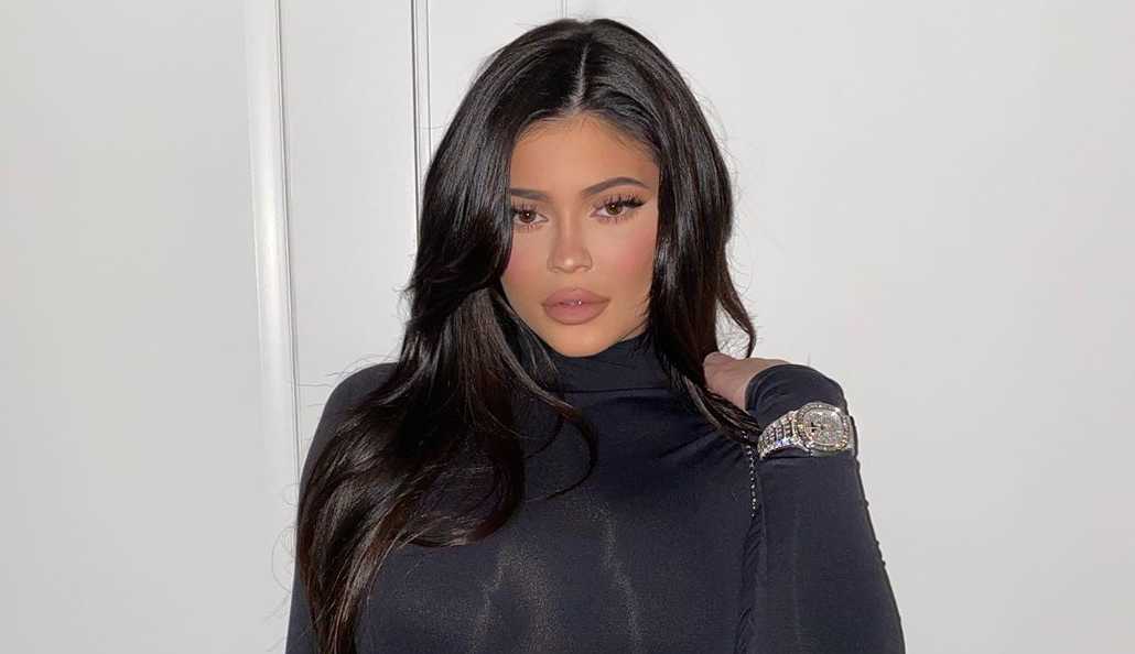 Çfarë ndodhi? Ndjekësit acarohen me Kylie Jenner: Po krijon një pandemi të re