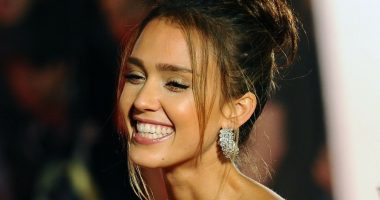 Cilësohet si një gratë më të bukura të Hollywood-it, aktorja e njohur zbulon “sekretin” e rinisë së saj