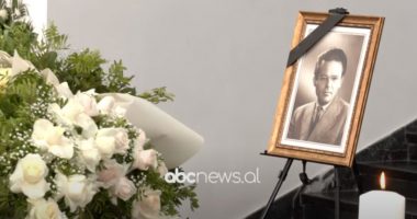 I jepet lamtumira “babait” të kinemasë shqiptare, regjisorit Kristaq Dhamo