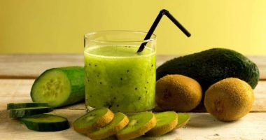 Kombinoni kastravecin me një frut specifik, kjo pije e bërë në shtëpi ka shumë efekte pozitive