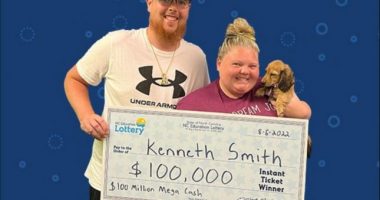 Bleu biletën e lotarisë për përvjetorin e martesës, burri fiton 100,000 dollarë