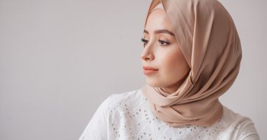 “O ju të krishterë! Mos mbështesni ndalimin e shamisë sot në shkolla, se nesër do t’ju heqin kryqin..”