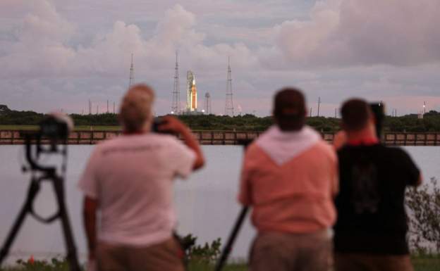 Dramë në Florida, çfarë ndodh nëse raketa e NASA-s nuk niset sot drejt Hënës?