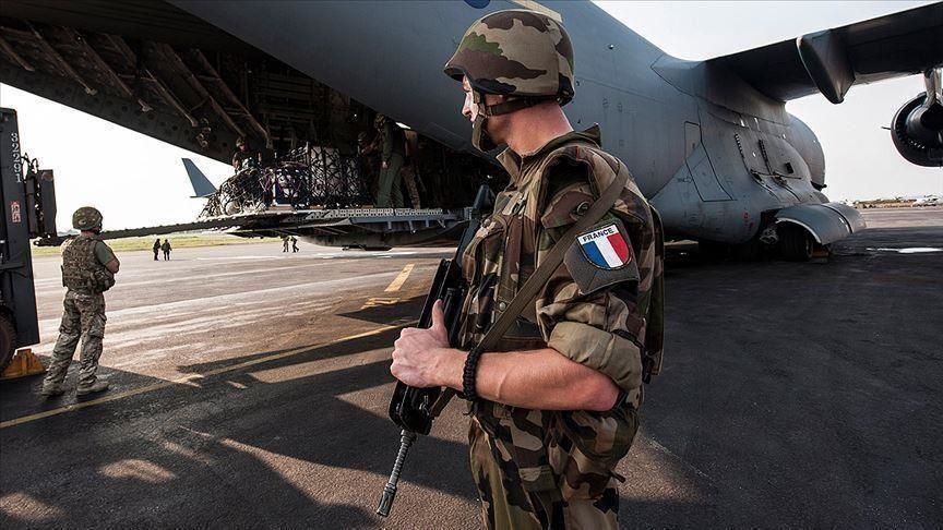 Franca tërheq të gjithë trupat nga Mali pas 9 vitesh