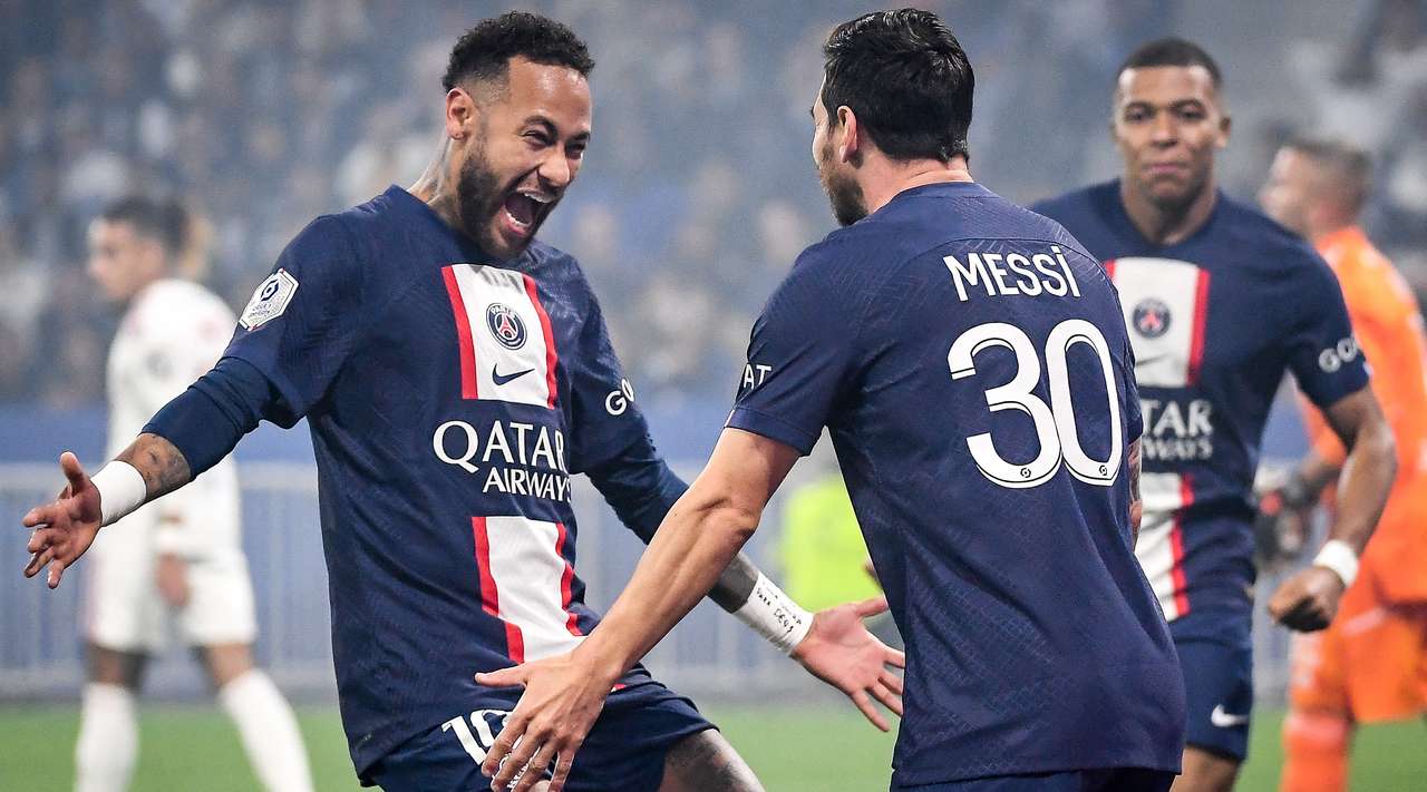VIDEO/ PSG-ja nuk e lëshon kreun e Ligue 1, Messi mposht Lyon-in
