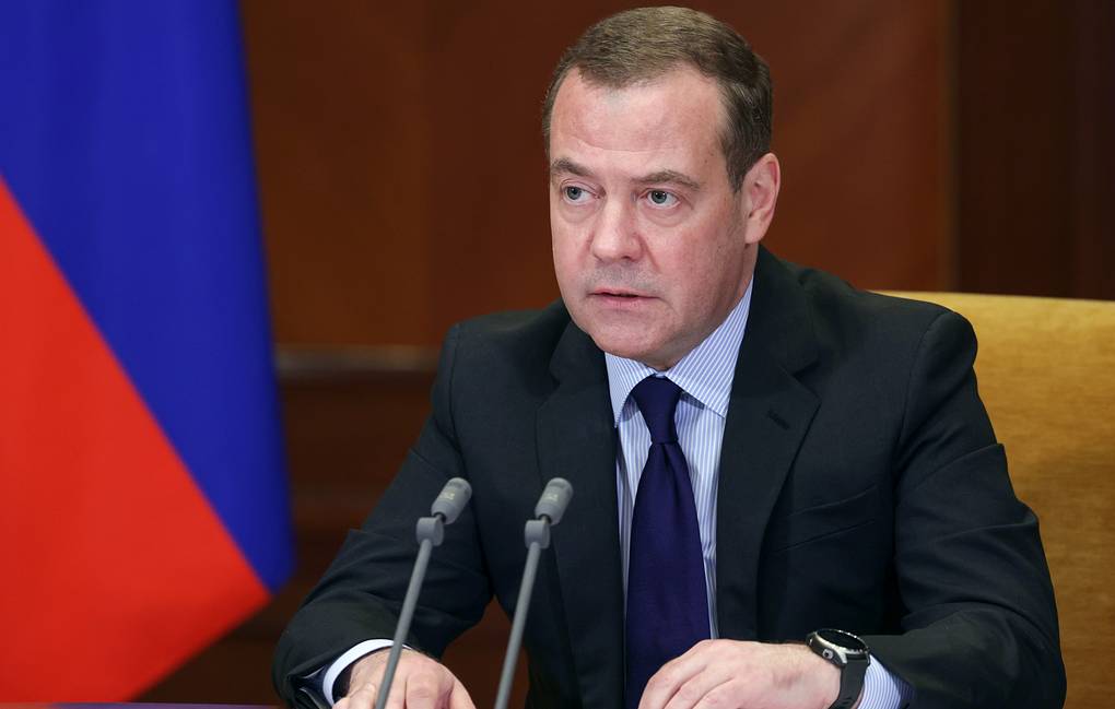 Medvedev kërcënon me sulme Europën dhe SHBA-në: Rusia ka zgjedhur rrugën e saj, nuk ka kthim