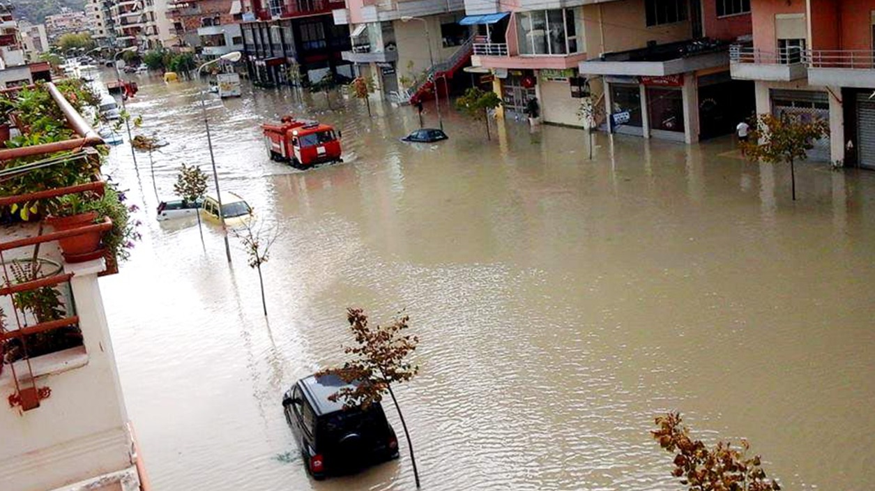 Moti keq në Shqipëri, MM dhe IGJEUM apel Bashkive: Merrni masat, priten rrebeshe shiu dhe përmbytje