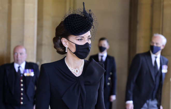 Kate Middleton nderon kujtimin e Mbretëreshës me një detaj prekës në pamjen e saj