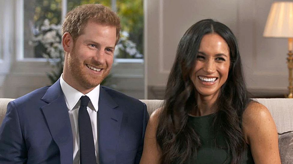 Meghan Markle dhe Princi Harry vizitojnë Britaninë e Madhe, a do të takojnë Mbretëreshën?