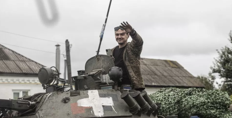 Ukraina synon Donbasin pas kundërofensivës në Kharkiv