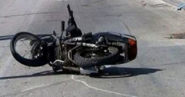 Traktori përplas motorin në Korçë, dy të vdekur