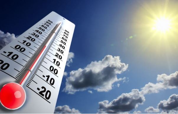 Mot i paqëndrueshëm dhe ulje temperaturash, çfarë ndodh javën e ardhshme