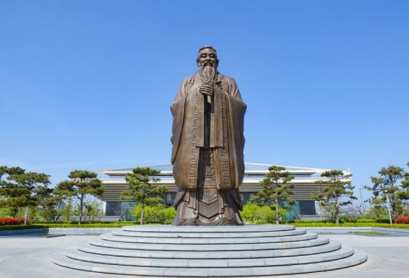 Çfarë ka thënë Konfuci për ushqimin?