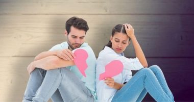 Terapisti shpjegon se si ta mbroni lidhjen nga tradhtia: Gabimet më të shpeshta që bëjnë çiftet