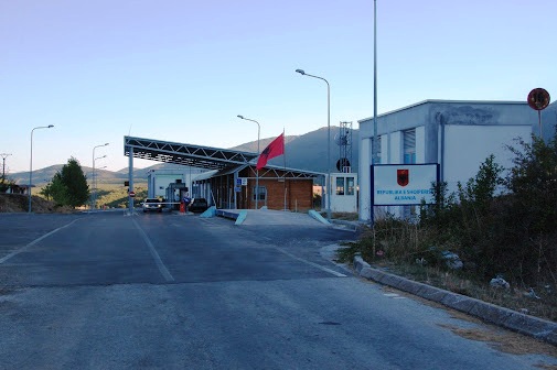 Rikthehet në punë sistemi TIMS në portin e Durrësit dhe në doganat e Tushemishtit dhe Goricës