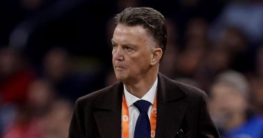 Van Gaal tregon kush është sulmuesi më i mirë në botë