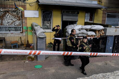 Dhomë torture në stacionin e policisë, si i mbanin rusët të burgosurit për muaj të tërë në Izium