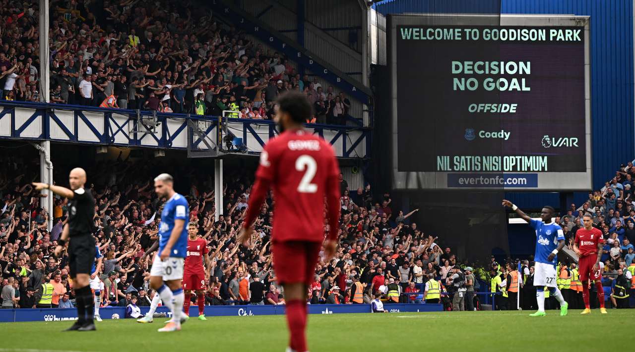 Liverpool kryen hap fals, ndahet në barazim pa gola ndaj Everton