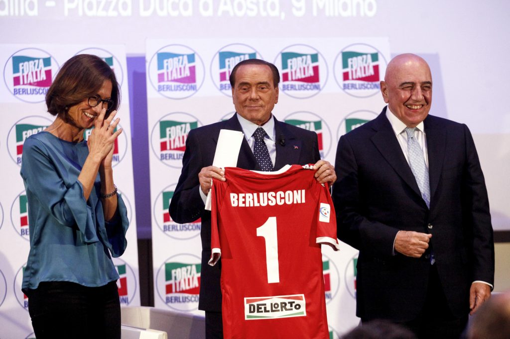 Mundën Juven, Galliani qau nga lumturia, Berlusconi i emocionuar